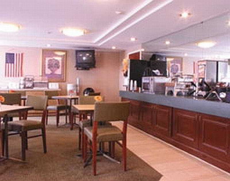 La Quinta By Wyndham Baltimore N / White Marsh Restaurace fotografie